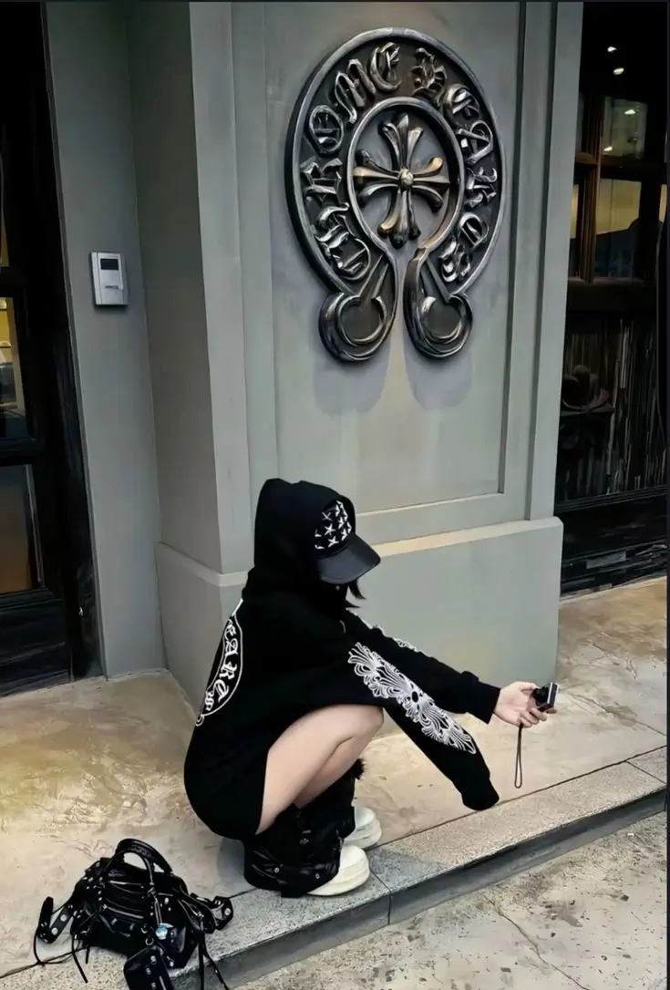Chrome Hearts